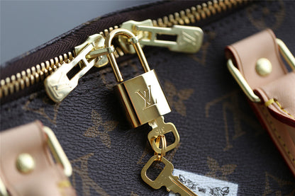 Franco Shops - Louis Vuittons  - 9451