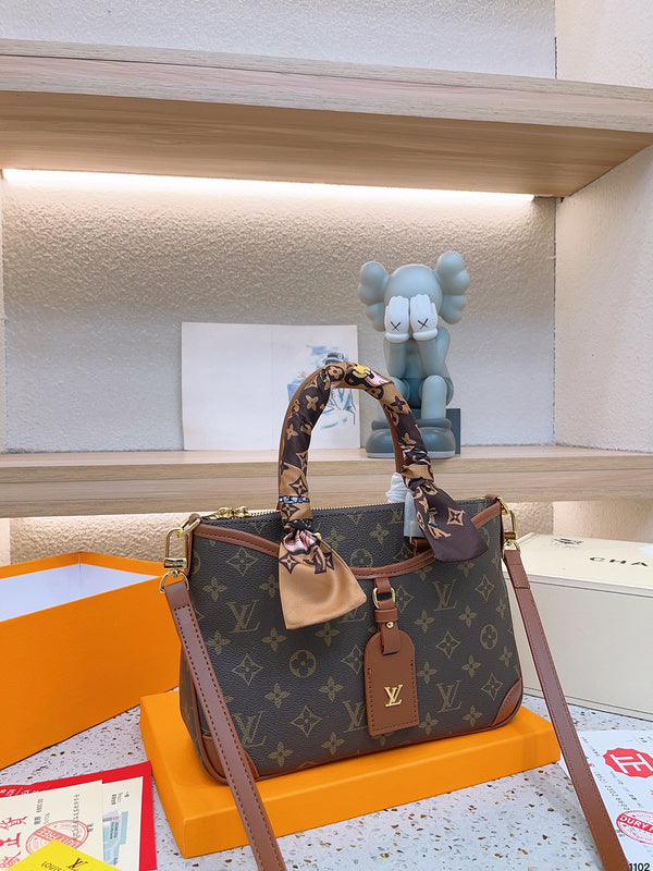 Franco Shops - Louis Vuittons  - 14866