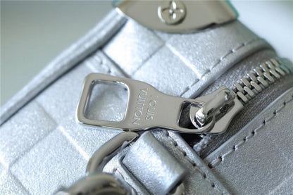 Franco Shops - Louis Vuittons  - 10137