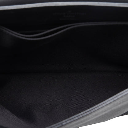 LOUIS VUITTON Lockme II Satchel