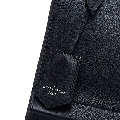 LOUIS VUITTON Lockme II Satchel