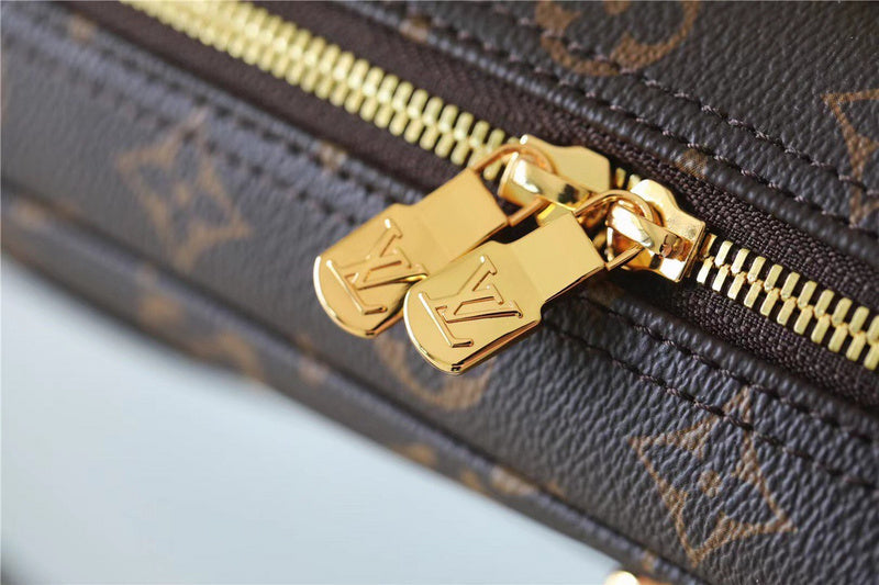 Franco Shops - Louis Vuittons  - 9800