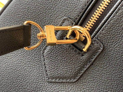 Franco Shops - Louis Vuittons  - 15215