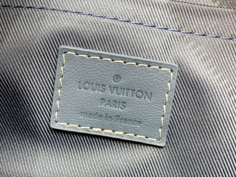 Franco Shops - Louis Vuittons  - 15224