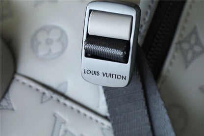 Franco Shops - Louis Vuittons  - 9607
