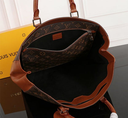 Franco Shops - Louis Vuittons  - 15518