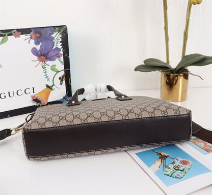 Gucci Bags - The Tote   922