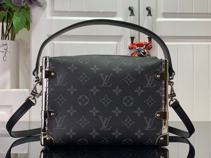 Franco Shops - Louis Vuittons  - 15223