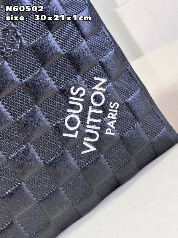 Franco Shops - Louis Vuittons  - 15375