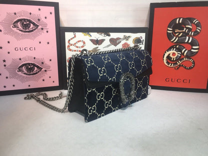 Gucci Bags - The Tote   301