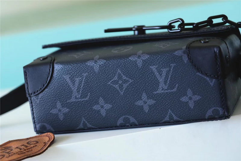 Franco Shops - Louis Vuittons  - 9990