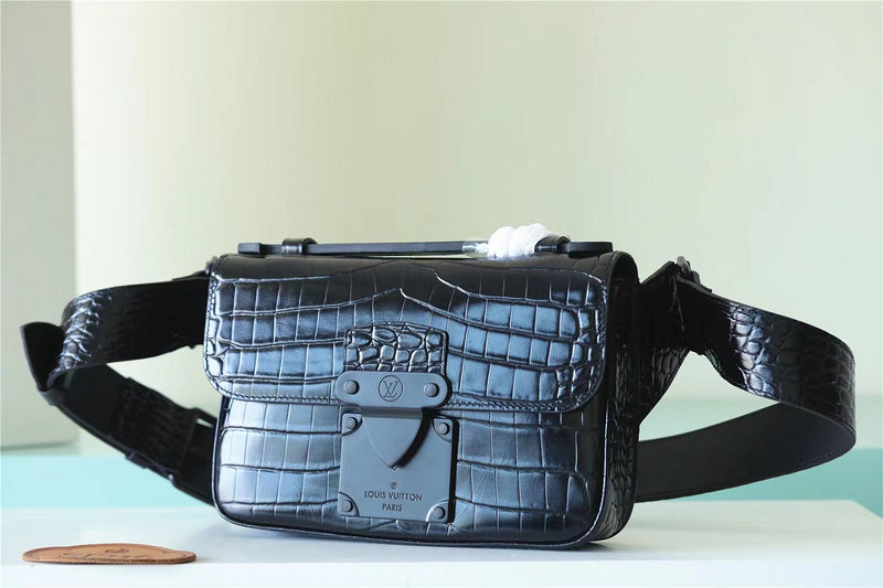 Franco Shops - Louis Vuittons  - 9962