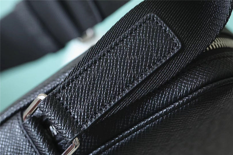 Franco Shops - Louis Vuittons  - 9979