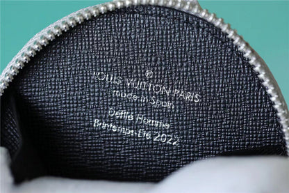 Franco Shops - Louis Vuittons  - 10040