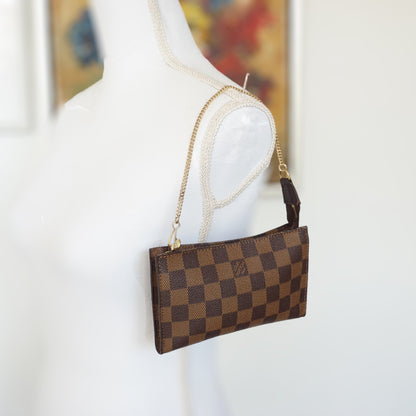 Louis Vuitton Mini Damier Pochette
