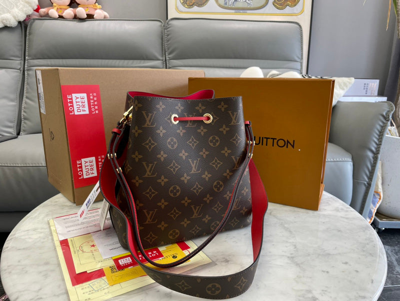 Franco Shops - Louis Vuittons  - 14862