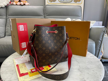 Franco Shops - Louis Vuittons  - 14862