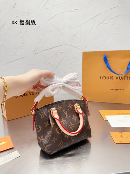 Franco Shops - Louis Vuittons  - 14918
