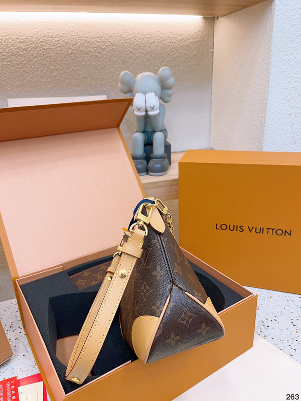 Franco Shops - Louis Vuittons  - 14975