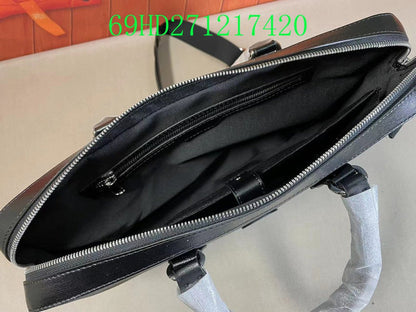 Gucci Bags - The Tote   931