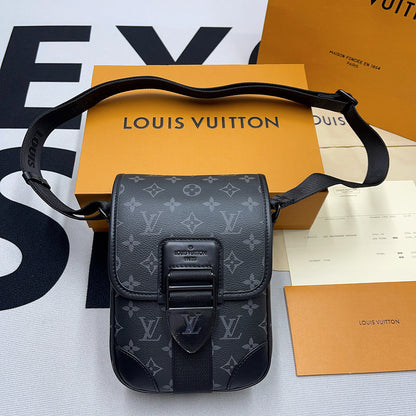 Franco Shops - Louis Vuittons  - 9999
