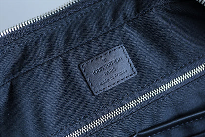 Franco Shops - Louis Vuittons  - 9861