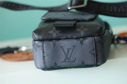 Franco Shops - Louis Vuittons  - 10020