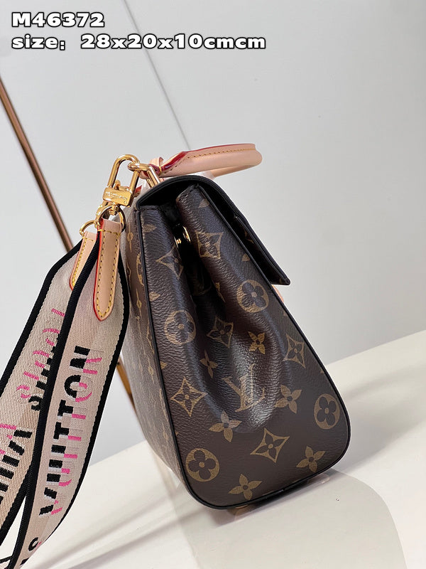Franco Shops - Louis Vuittons  - 15464
