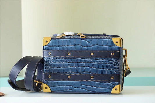 Franco Shops - Louis Vuittons  - 10115