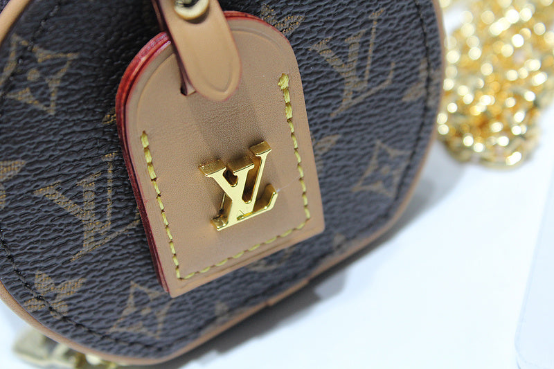 Franco Shops - Louis Vuittons  - 9396