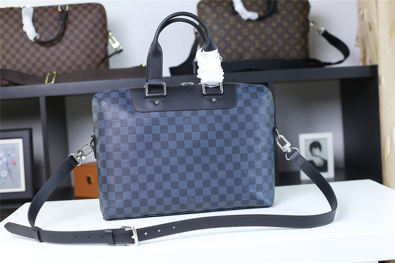 Franco Shops - Louis Vuittons  - 9874