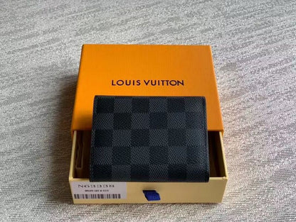 Franco Shops - Louis Vuittons  - 15754