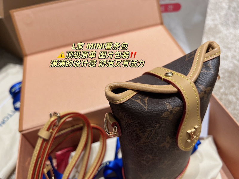 Franco Shops - Louis Vuittons  - 15077