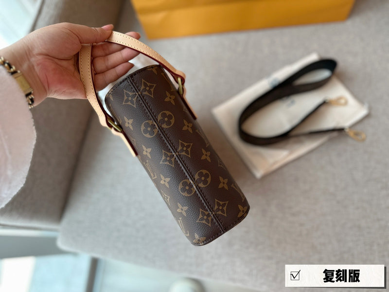 Franco Shops - Louis Vuittons  - 15079
