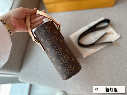 Franco Shops - Louis Vuittons  - 15079