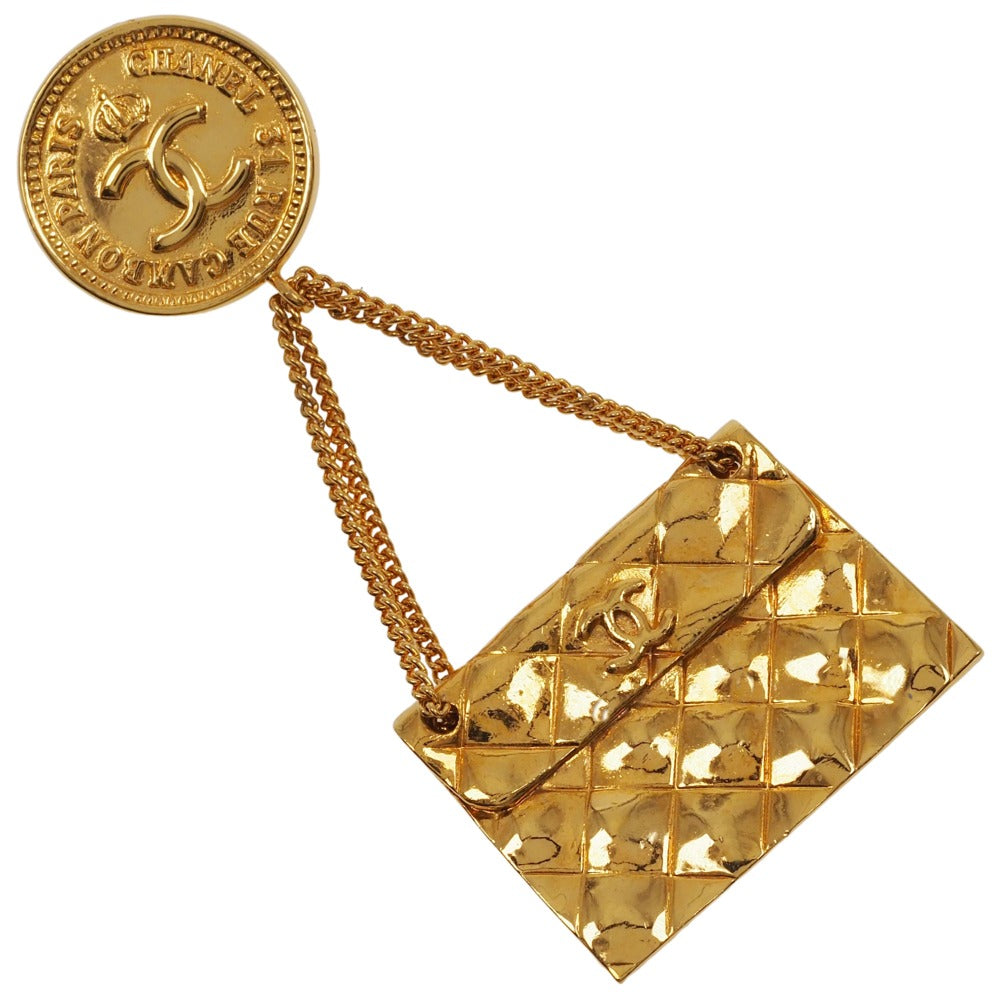 Chanel Chanel Coco Brooch Matrasse Bag Motif   G  Manufactured in France in 1988 about 18.3g COCO Mark