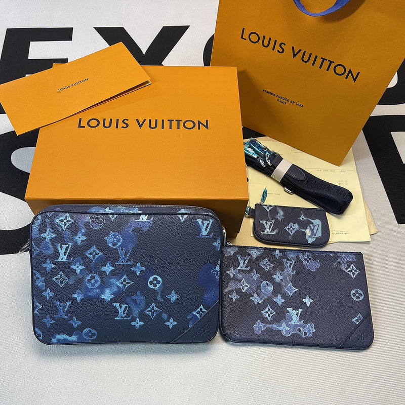 Franco Shops - Louis Vuittons  - 10062