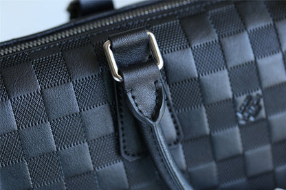 Franco Shops - Louis Vuittons  - 9832