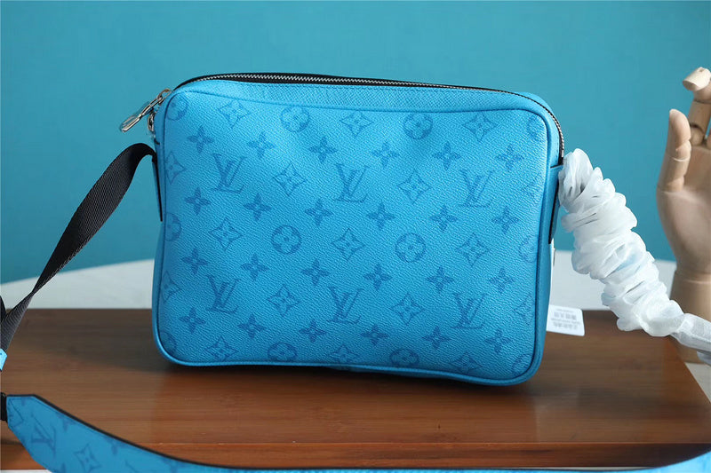 Franco Shops - Louis Vuittons  - 10202