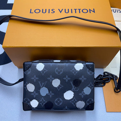 Franco Shops - Louis Vuittons  - 10131