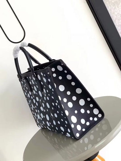 Franco Shops - Louis Vuittons  - 15263