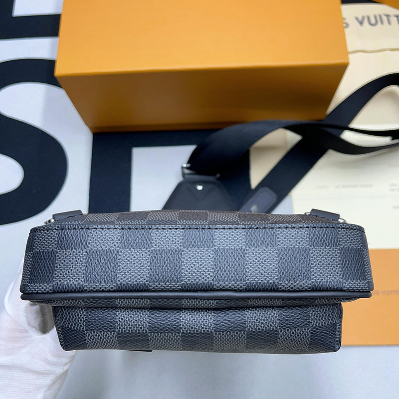 Franco Shops - Louis Vuittons  - 10207