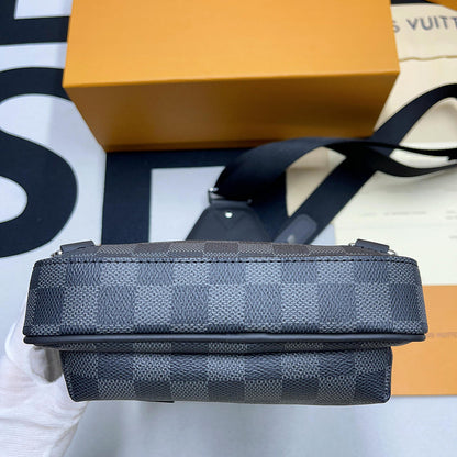 Franco Shops - Louis Vuittons  - 10207