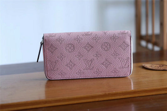 Franco Shops - Louis Vuittons  - 9412