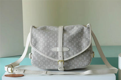 Franco Shops - Louis Vuittons  - 10009