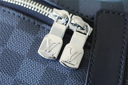 Franco Shops - Louis Vuittons  - 9573