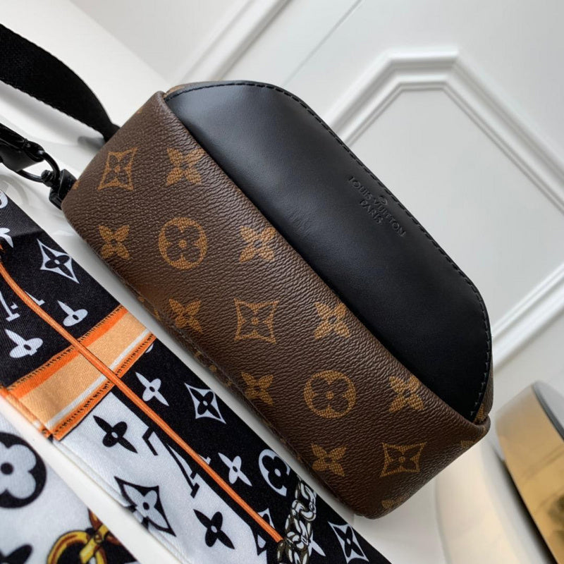 Franco Shops - Louis Vuittons  - 15579