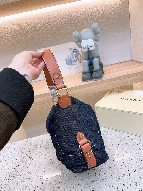 Franco Shops - Louis Vuittons  - 15049