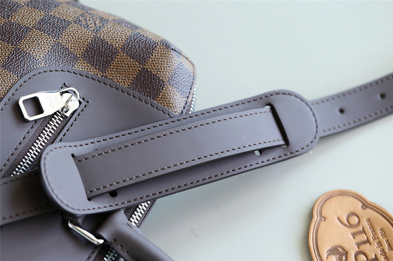 Franco Shops - Louis Vuittons  - 9862