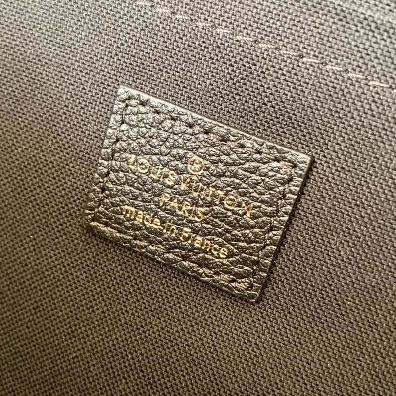 Franco Shops - Louis Vuittons  - 15734